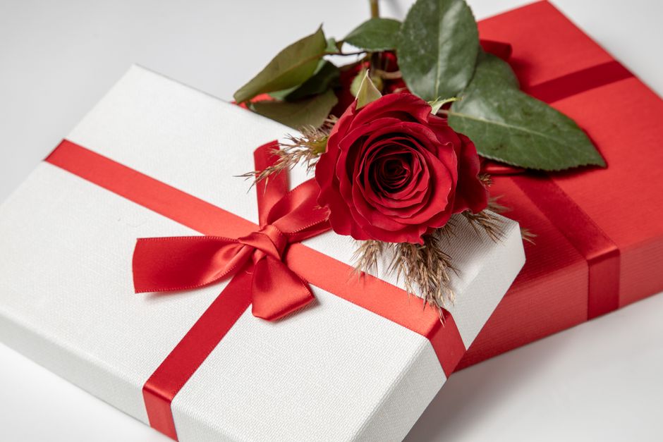 Cajas de rosas amor y amistad Cali — visual overview